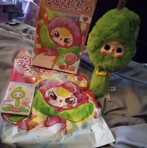 BABY THREE COMB YOUR HAIR TREE GREEN OFFERS WELCOME